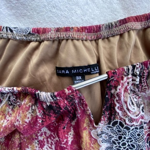 Sarah Michelle size 3X red floor sheer cute accent bar on neckline 37 inches - Picture 6 of 8